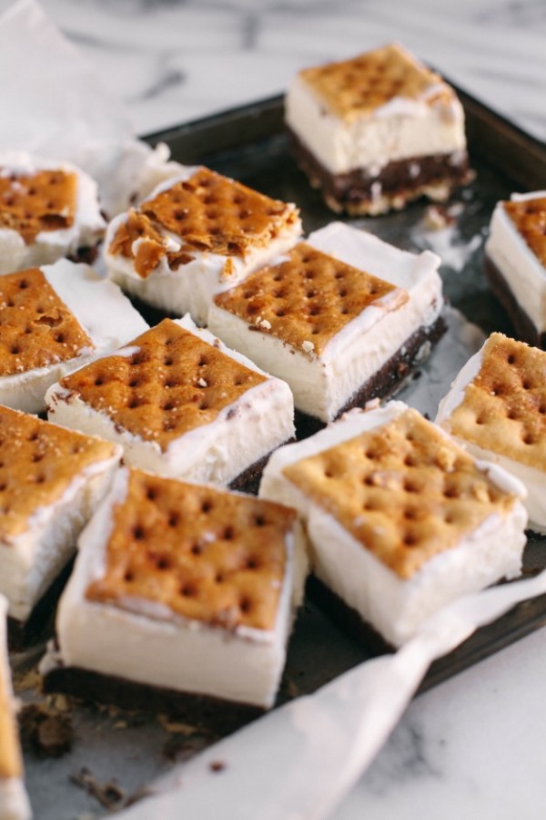 Ice Cream Sandwiches with Saltines