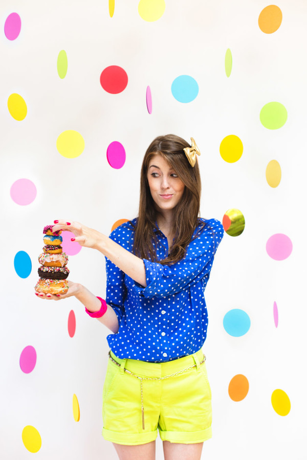 DIY Floating Confetti Photobooth (In a Box!) LaptrinhX