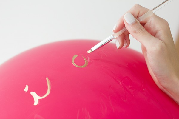 DIY Thanksgiving Balloons
