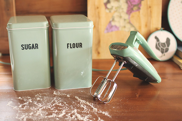 Make Your Day DIY Flour Canisters