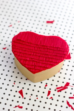 DIY Piñata Love-Gram