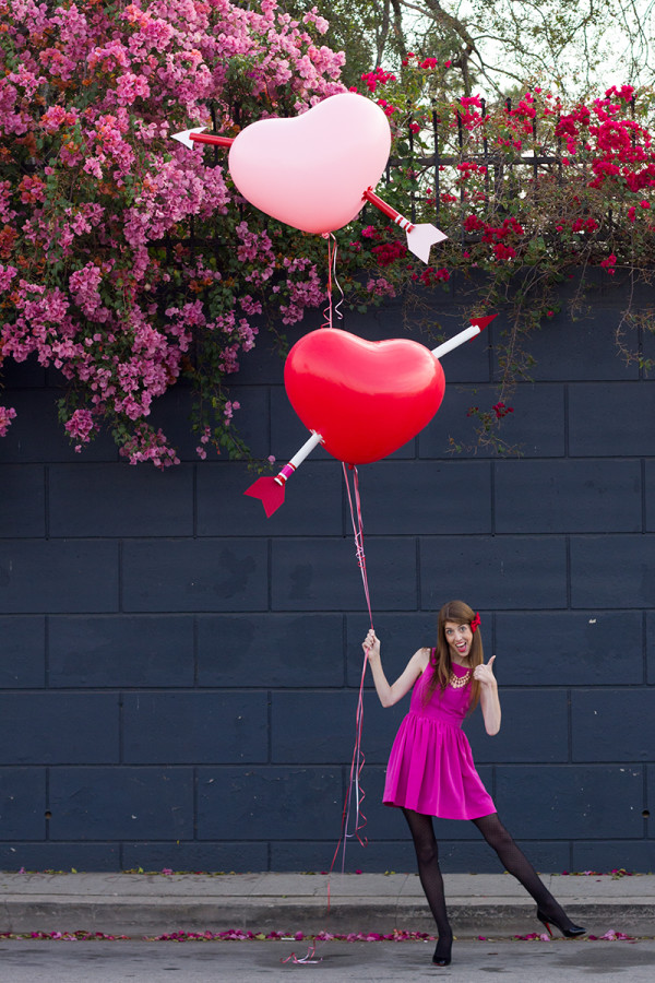 DIY Giant Cupids Arrow Balloons