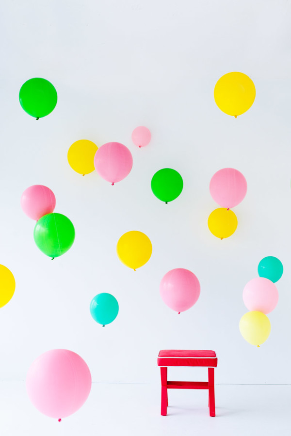 Diy balloon photo booth 600x900