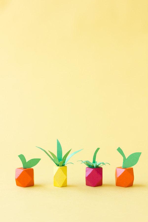 Make Mini Fruit from Beads!