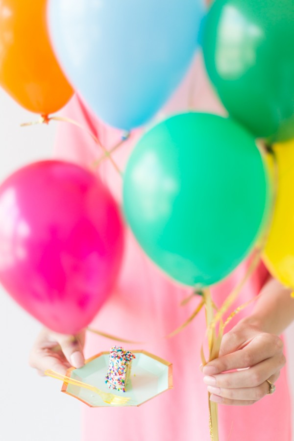 How to Throw A Mini Party!